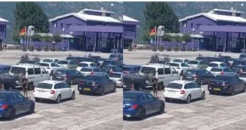 Sezoni turistik/ Fluks lëvizjesh në kufirin Shqipëri-Kosovë, ja si paraqitet situata në Morinë dhe Rrugën e Kombit