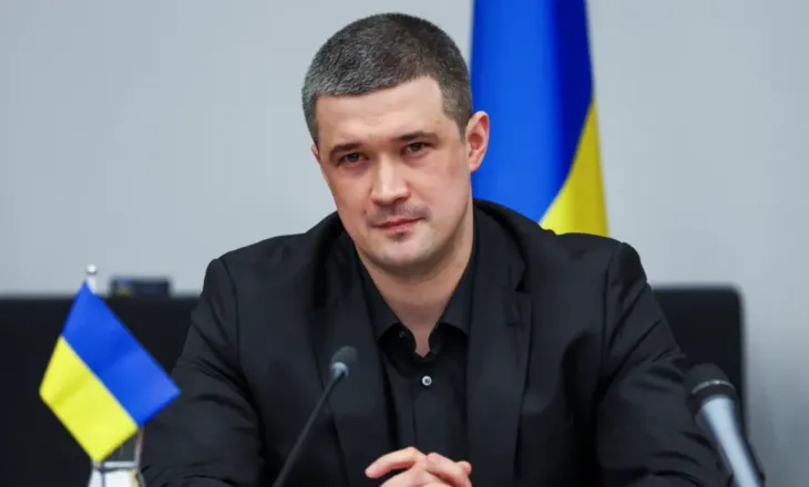 Sfidë e re për Zelenskyn/ Ish-ministri ukrainas kërkon zgjedhje gjatë luftës