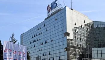 SHBA i zgjat NIS-it serb licencën e punës