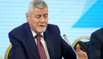 Shehi “bombardon” Ramën: Mbledhjet e tij ngjajnë me pleniumet e Enver Hoxhës