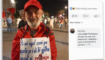 SHËNIM / “Lei Fengët” e protestës: Kur qytetari përdoret si rekuizitë për propagandë