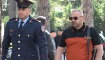 Shkarkimi nga detyra/ I besuari i Prodës, Uljan Shpataraku çon Policinë e Shtetit në gjyq