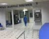 Shkodër/ Dyshohet se konsumoi sasi të madhe medikamentesh, humb jetën në spital 49-vjeçarja