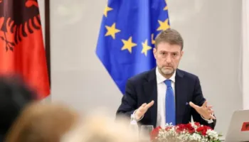 “Shkodra nuk bëhet serbe nga një konsullatë”, Hoxha: Patriotizmi matet me rezultate, jo me britma në rrjetet sociale