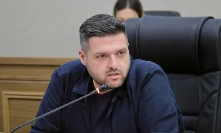 Shkrirja me Fierin, kryebashkiaku i Patosit kundër: Renditemi të 10-ët në Shqipëri, pse të humbasim statusin?