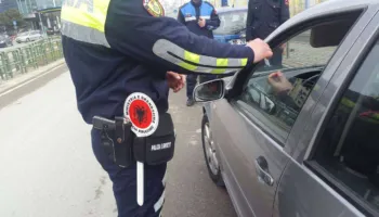 Shoferët e pabindur, Policia Rrugore arreston dhe procedon 55 brenda javës, 36 ishin të dehur! Mbi 11 mijë gjoba