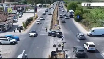 Shoferët në Fier nuk heqin këmbën nga gazi, mbi 900 gjoba për tejkalim shpejtësie