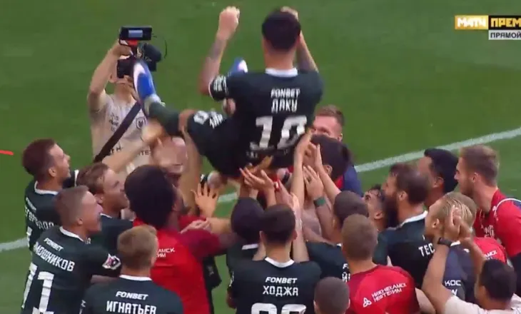 Shokët e ekipit e marrin në krahë teksa Daku shpërthen në lot, Mirlindi largohet me gol nga Rubin Kazani