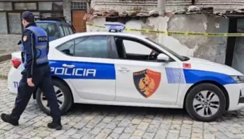 “Shoku më futi qesen e zezë me armë në makinë dhe iku”/ Zbardhet dëshmia e 31-vjeçarit