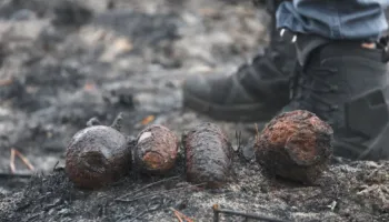 Shpërthime lufte në Francë, zjarret zbulojnë qindra bomba të Luftës së Dytë Botërore