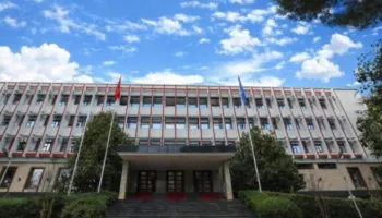 Shqipëria konfirmon mbështetjen ndaj Ukrainës në Ditën e Pavarësisë së saj! Ministria e Jashtme: Do vijojmë të qëndrojmë në krahun tuaj!