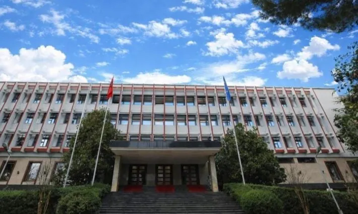 Shqipëria konfirmon mbështetjen ndaj Ukrainës në Ditën e Pavarësisë së saj! Ministria e Jashtme: Do vijojmë të qëndrojmë në krahun tuaj!
