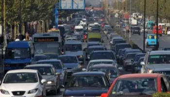 Shqipëria, me ‘flotën’ më të vjetër të automjeteve në Europë! 91% e tyre janë mbi 10-vjeçare, dominon nafta