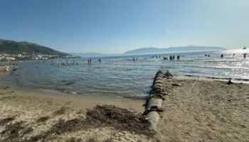Shqipëria noton mbi ujërat e zeza, vetëm 15.9% e bregdetit ‘i shkëlqyer’