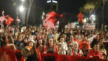 “Shqiptarët e bashkuar, pushteti i tmerruar” Mbyllet protesta e 79–të, qytetarët të vendosur në revoltën ndaj qeverisë