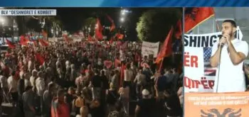 “Si mund të ikësh në plazh, dhe të mos prishësh rutinën kur populli është kundër teje?”/ I riu: Grataçelë e prishur…