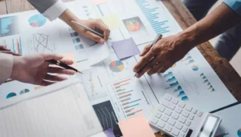 Si ndahen 81 milionë eurot e buxhetit për shkencën?/ Mbi gjysma shkon për universitetet