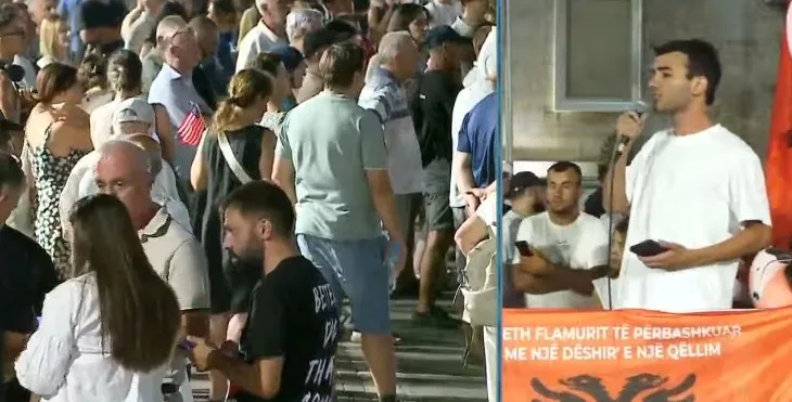 “Sistem arsimor aspak i drejtë dhe me shumë probleme”, i riu në protestë: Nepotizëm dhe mashtrim, të mos i lëmë shkollat në këtë gjendje!