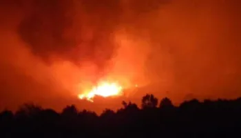 Situata kritike në Priskë, thirrje urgjente për zjarrfikësit në të gjithë vendin: Të nisen për ndihmë