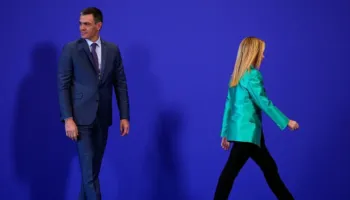 Spanja i jep ultimatum Italisë për kontrollet kufitare ndaj udhëtarëve