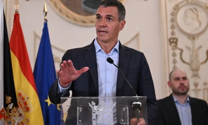 Spanja thirrje sërish Italisë: Rihapni kufijtë, ose do të marrim masa