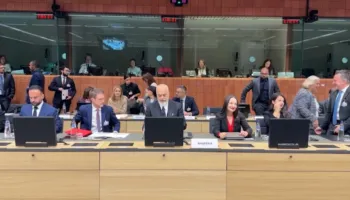“Stacionet” e Shqipërisë drejt integrimit në BE, objektiv mbetet mbyllja e 3 kapitujve të tjerë deri në shkurt të vitit 2027! Ja hapat dhe fazat