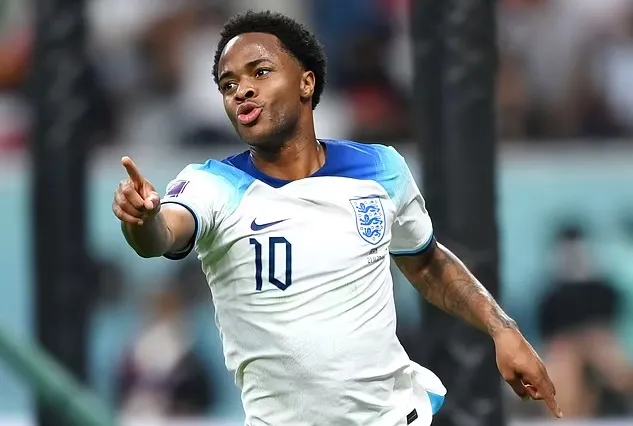 Sterling në telashe, ish-ylli i City-t tani rrezikon burgun