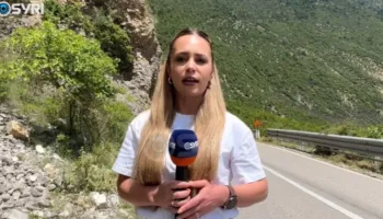 Syri TV/ Masivi shkëmbor rrezikon drejtuesit në rrugën Ura e Dragotit–Këlcyrë
