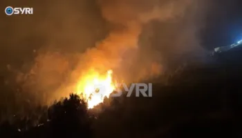 SYRI TV/ Zjarri ‘pushton’ Krujën, banorët akuza të forta qeverisë: Autoritetet vonuan ndërhyrjen