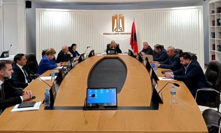 “Të paktën 2,3 mln lekë në muaj”! Pas gjyqtarëve, edhe KLP vendos për rritjen e pagës së prokurorëve