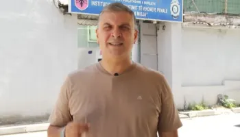 Tedi Blushi denoncon izolimin ekstrem ndaj Ilir Metës