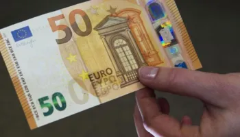 Tentoi t’u jepte 50 euro policëve për të shmangur gjobën/ Arrestohet shqiptari në Gjakovë