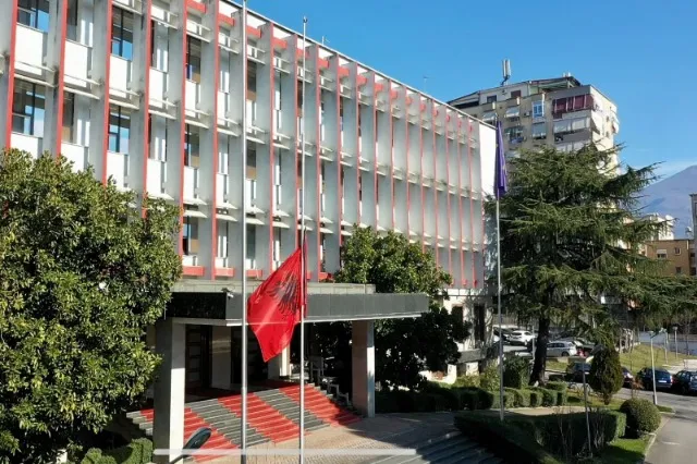 Tërmeti me 254 viktima në Kolumbi, reagon MEPJ: Nuk ka raportime për shqiptarë të vdekur apo të plagosur