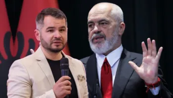 “Thikë pas shpine”/ Kryebashkiaku i Selenicës përplaset me PS për shkrirjen e Bashkisë