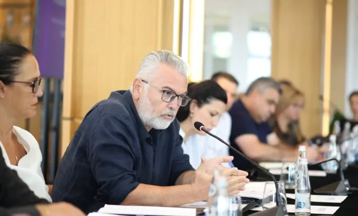 “Tirana do të ketë Orën e Dëgjesës”, ministri Gogu zbulon detaje nga mbledhja me Ramën