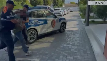 Tiranë/ Plagosi me thikë dhe motosharrë administratorin e pallatit, arrestohet 35-vjeçari