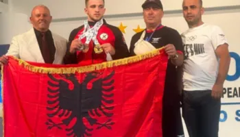 Tjetër medalje për Shqipërinë, peshëngritësi Antonino Mullisi shpallet kampion i trefishtë Europe!