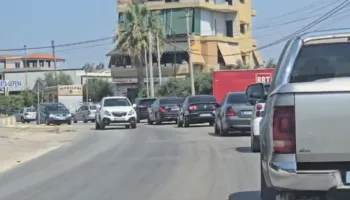 Trafik i rënduar në hyrje të Fierit, kolona automjetesh deri në 3 kilometra