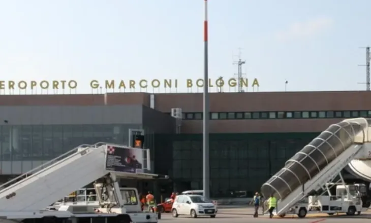 Tragjedi në aeroportin e Bolonjës, shqiptari ndërron jetë pas uljes së avionit nga Tirana