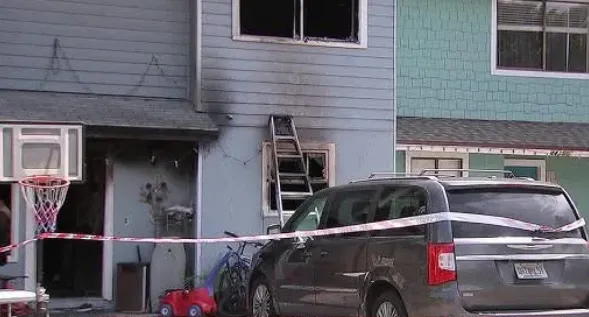 Tragjedi në familjen shqiptare! Banesa përfshihet nga flakët, humbin jetën 3 fëmijë, 4 të tjerë në gjendje kritike