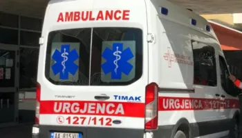 Tragjedi në Pogradec! 37-vjeçarja shtatzënë humb jetën gjatë transportit drejt Tiranës, dyshohet për hemorragji të brendshme