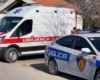 Tragjedi në Vlorë! 69-vjeçari gjendet i pajetë në oborrin e banesës, dyshimet e para