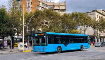 Transporti urban drejt krizës, operatorët: Nëse nuk paguhet kompensimi, reduktojmë autobusët