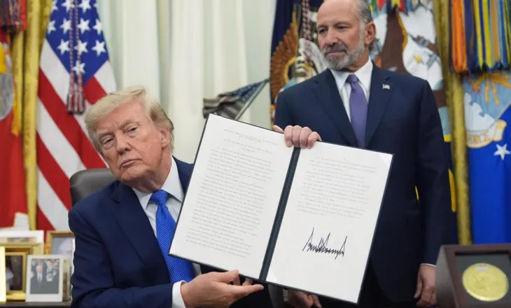 Trump kundër “turizmit të lindjes”, kufizon të drejtën për shtetësinë amerikane për fëmijët e lindur në SHBA