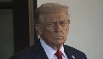 Trump mbështet planin e autonomisë së Marokut për zgjidhjen e çështjes së Saharasë Perëndimore.