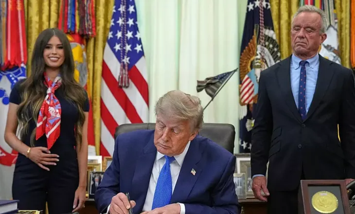 Trump nënshkruan urdhër që kërkon më pak vaksina për fëmijë