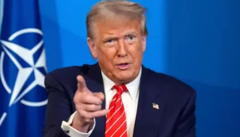 Trump sulmon Iranin: Dyfytyrësh, nuk do të lejojmë kurrë armë bërthamore