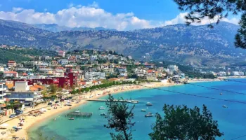 Turizmi pasuron bashkitë! Himara lë pas gjithë Shqipërinë në të ardhurat për frymë