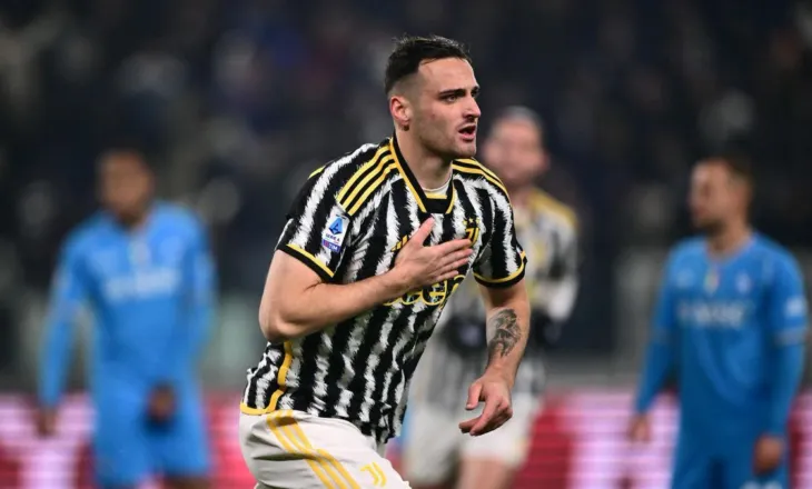 U dëmtua kur tifozët hynë në fushë pas miqësores, titullari i Juventus në dyshim për ndeshjen hapëse