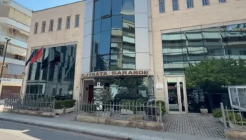 U kapën me armë në duar teksa përgatiteshin për atentat, Gjykata e Sarandës jep masat e sigurisë për 5 të arrestuarit